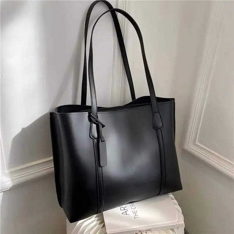 Catalina Aura – Espaciosa y Elegante